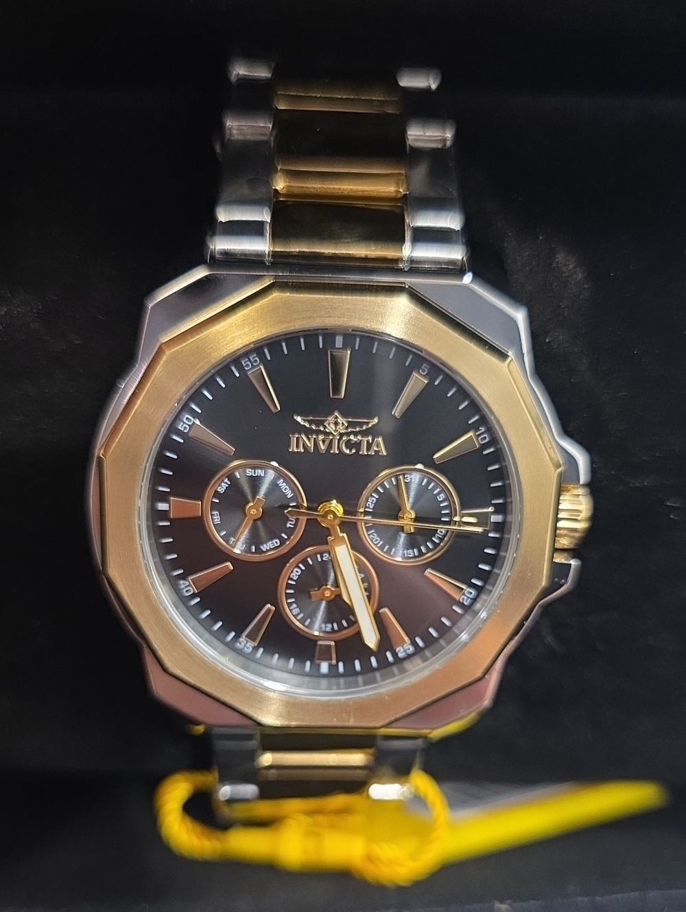 849.  Invicta Speedway Multifunction Men's Watch - 42mm. Gold. Steel (46845)